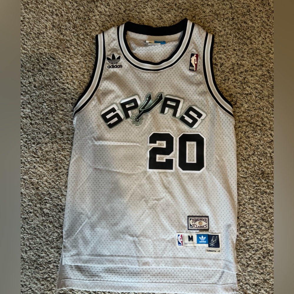 Ginobili jersey